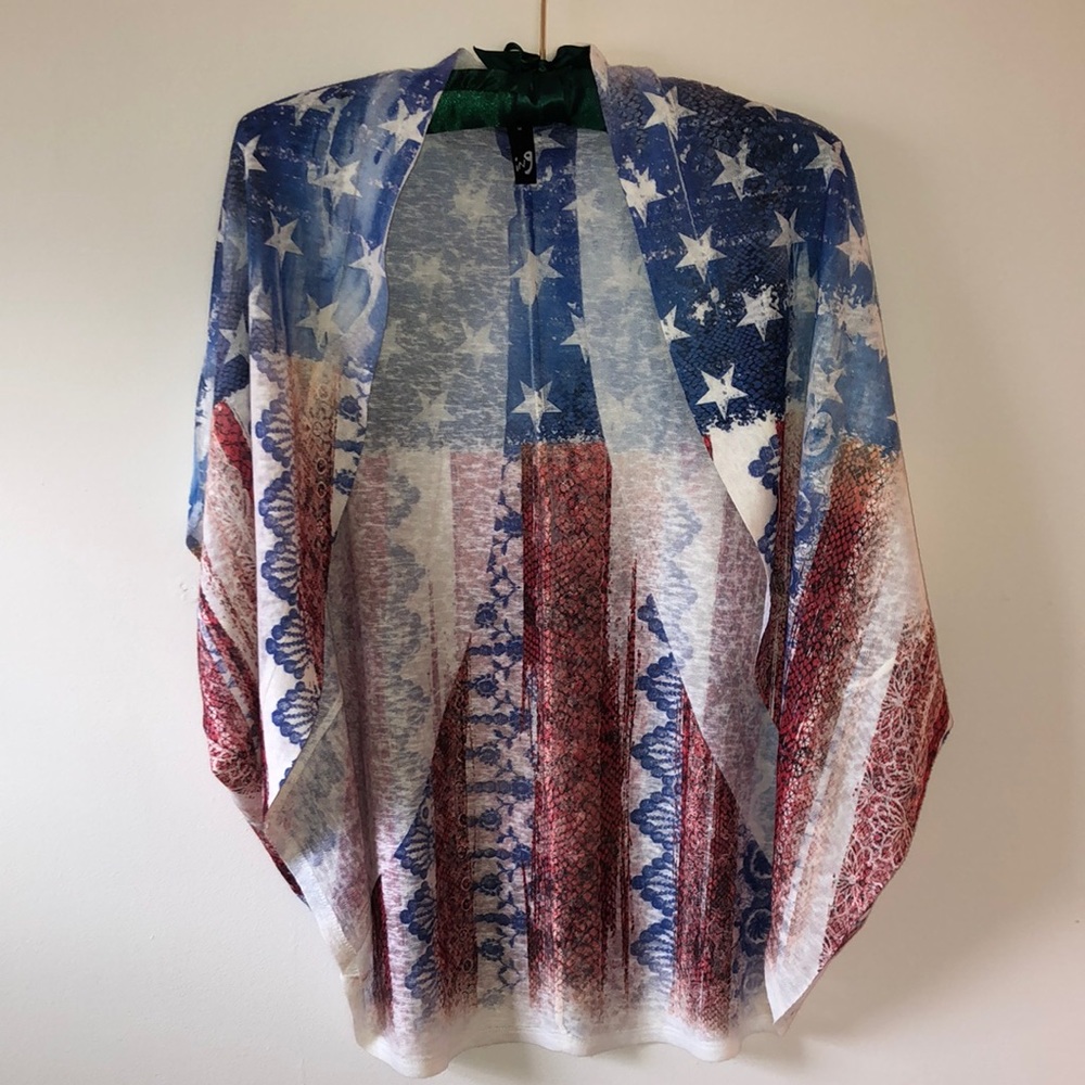 NWOT Ing Lightweight Sweater
